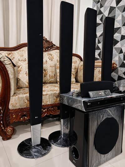 LG home theatre 5.1 super sound system