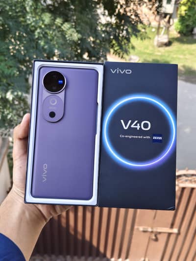 Vivo V40 12GB 256GB with complete Box 03281158983