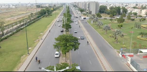 COMMERCIAL SPECIALIST IN DHA LHR