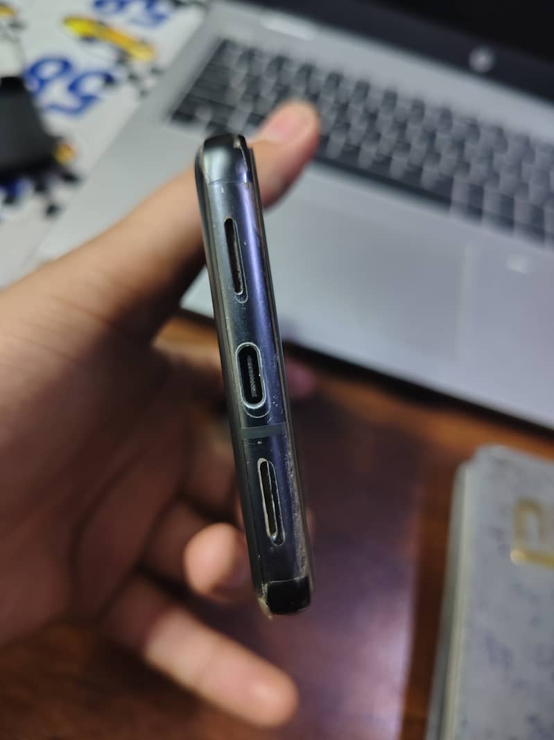 Google Pixel 8 Pro 2
