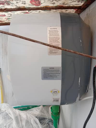canon electric geyser for sale only one season used