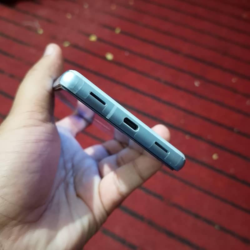 Google Pixel 7a Note: 57k sy kam wala msg ya rabta na kryn jazakallah 4