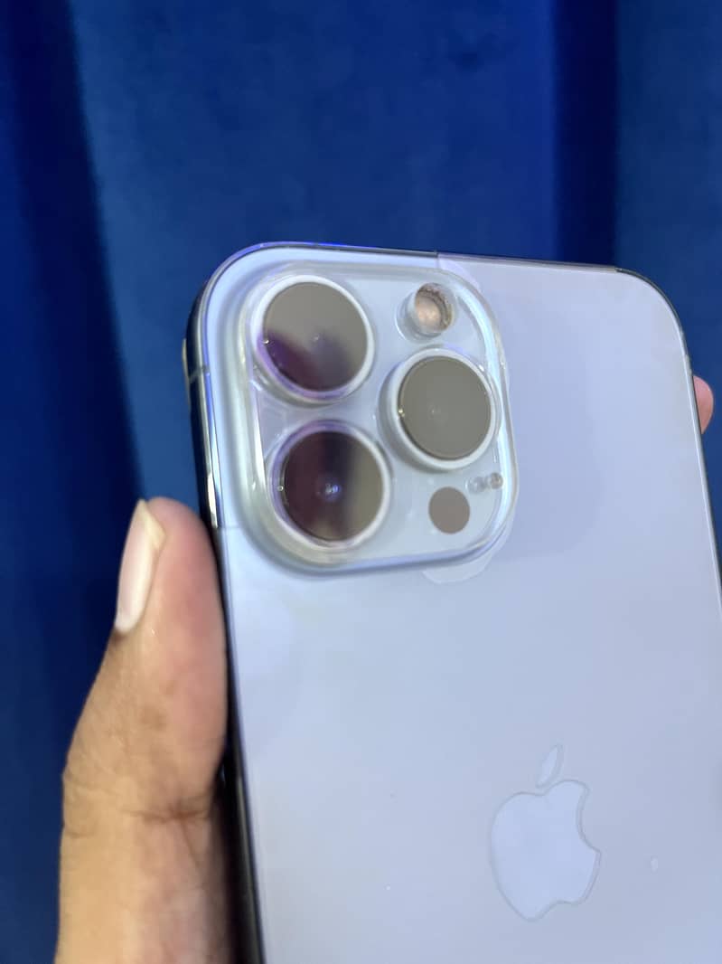Apple iPhone 13 Pro Max 3