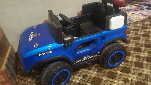 only one month used kids car cheap and good condition