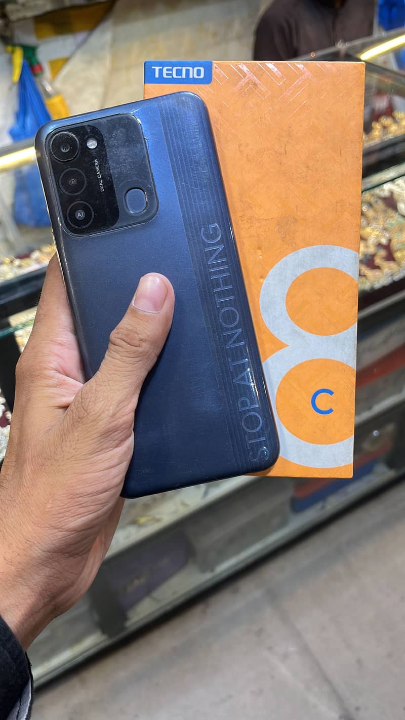 Tecno Spark 8C 0