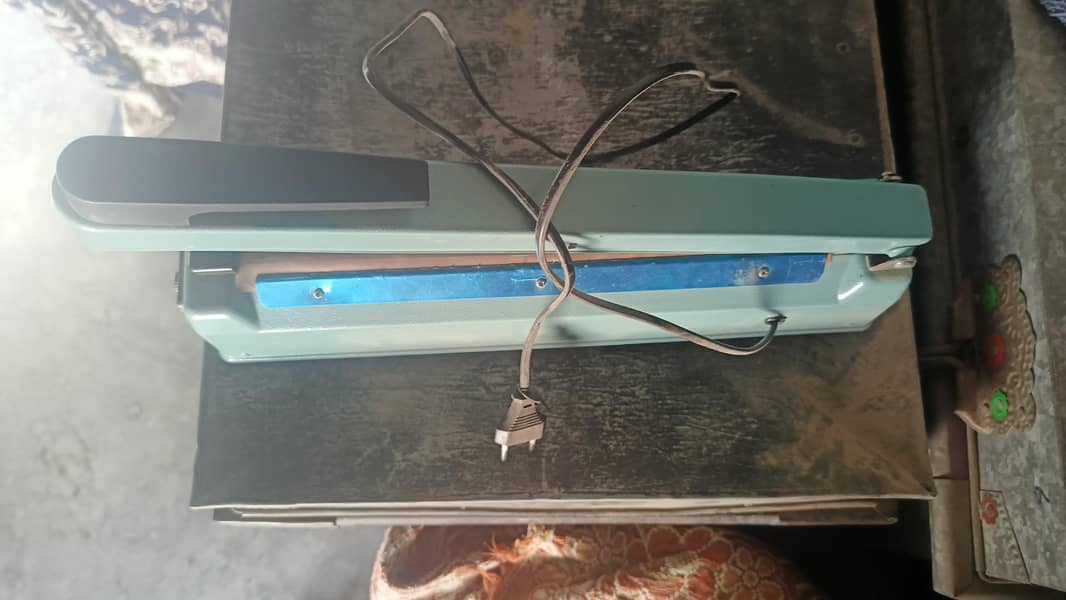 Sealer machine 1