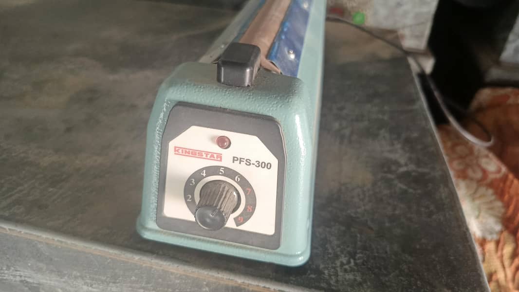 Sealer machine 5