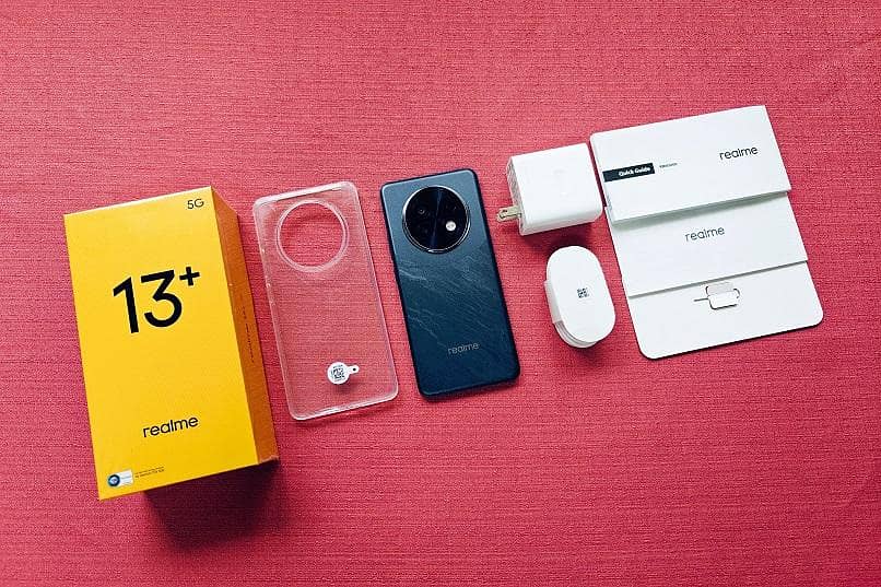 Realme 13 Plus 0