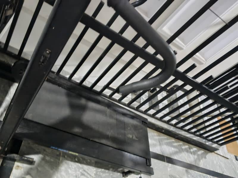 treadmill 4