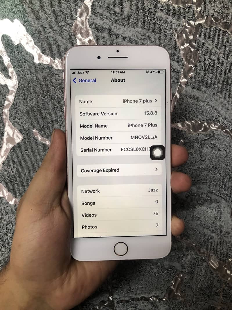 Apple iPhone 7 Plus 2