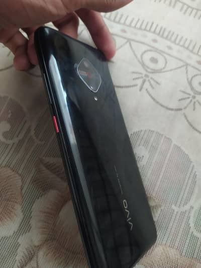 Vivo S1