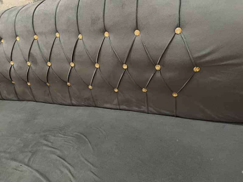 5 seater Sofa Set 0