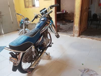 honda CG 125 blue color Hyderabad number registered