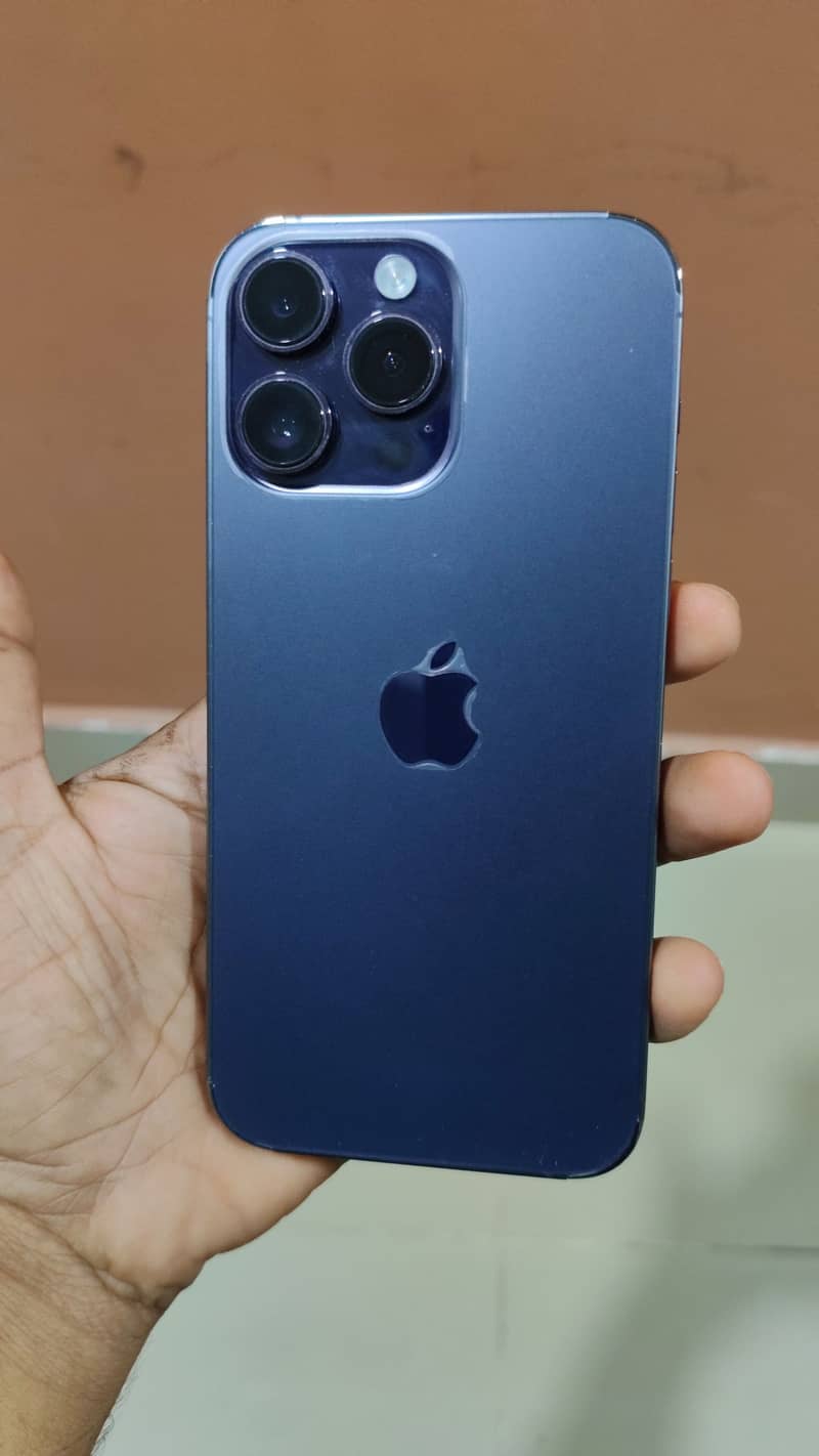 Apple iPhone 14 Pro Max 4