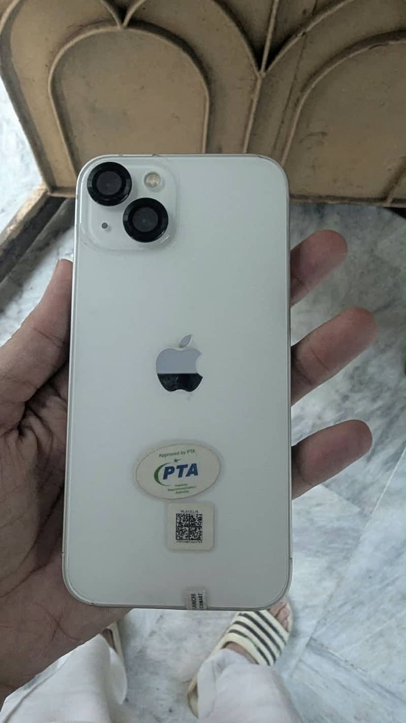 Apple iPhone 13 1
