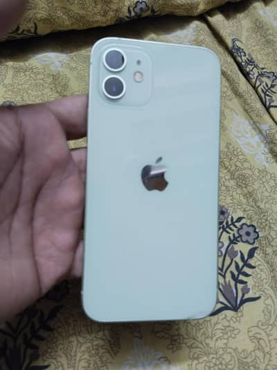 Apple iPhone 12