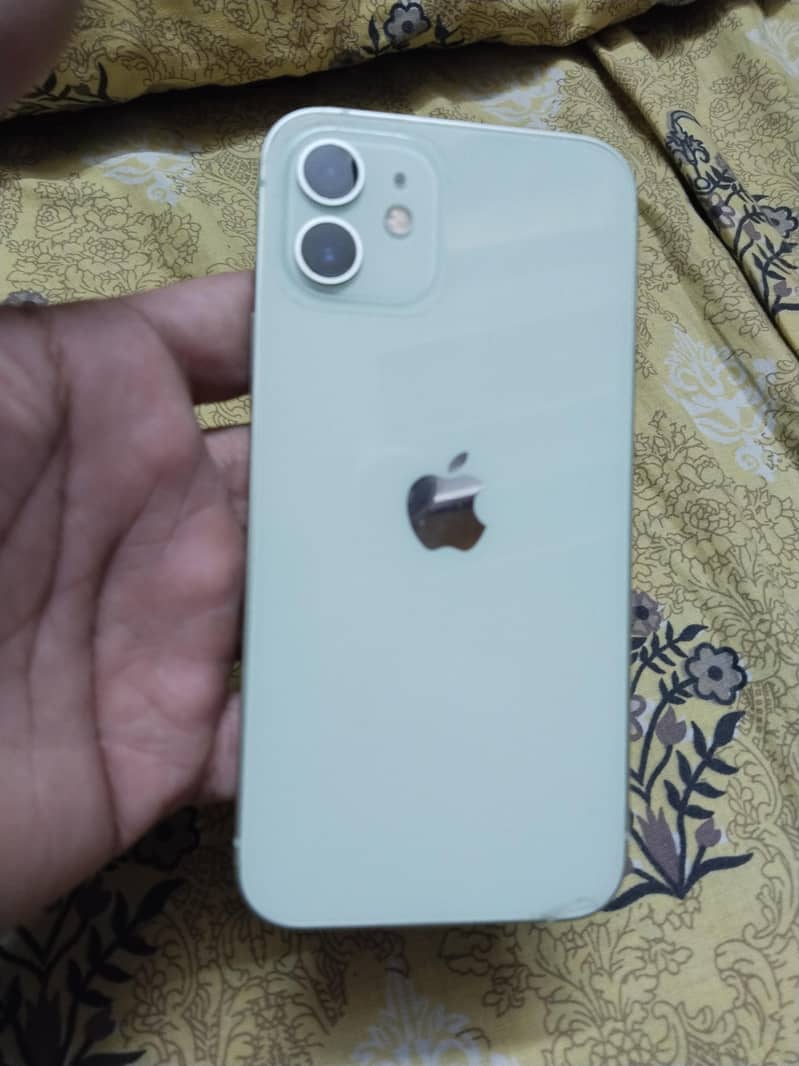 Apple iPhone 12 0