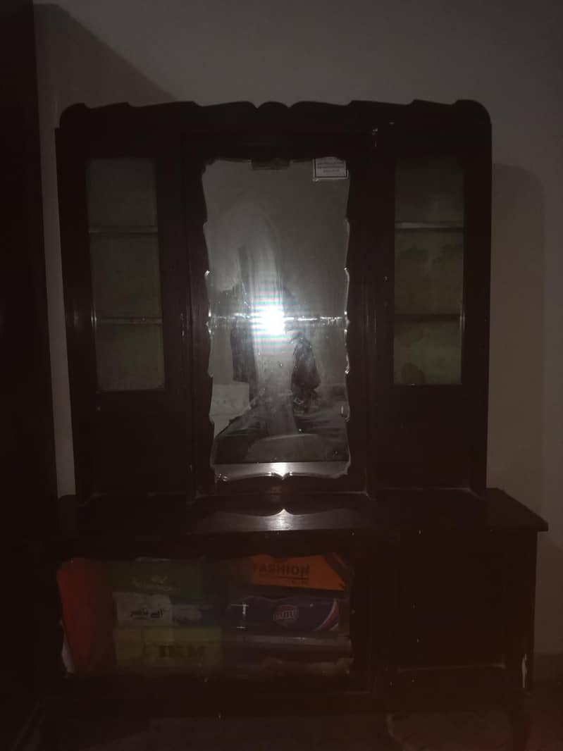 dressing table 1