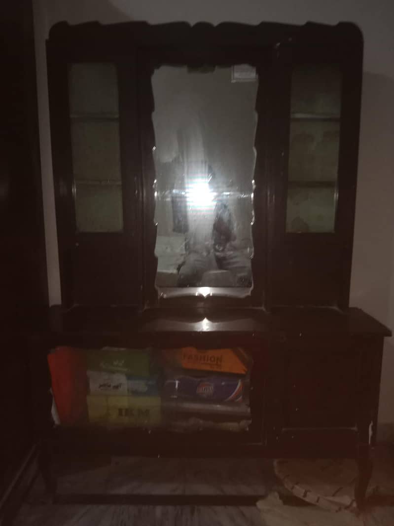dressing table 2