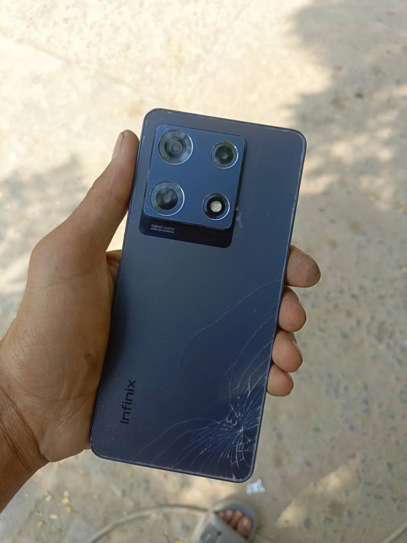 Infinix Note 30 Pro 0