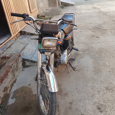 Honda 125 Kickstart 2018 model