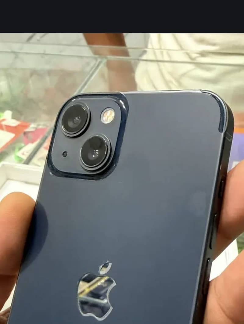 Apple iPhone 13 1
