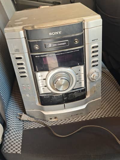 Sony Amplifier and Speakers