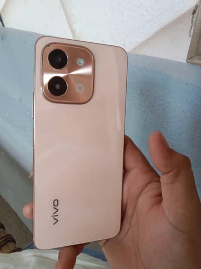 Vivo Y28