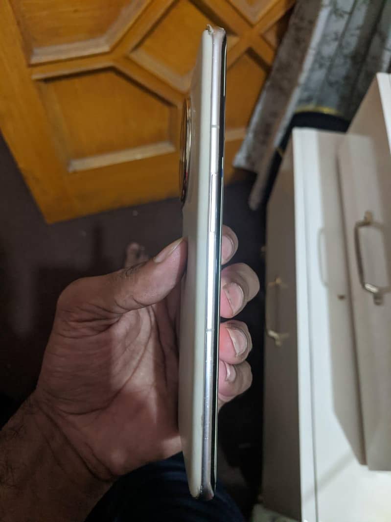 One Plus 11 2
