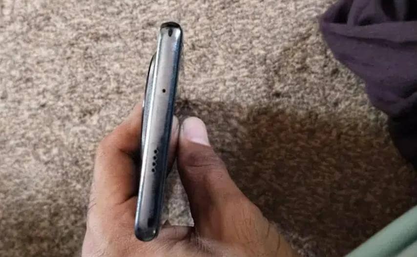 Tecno CAMON 30S 3
