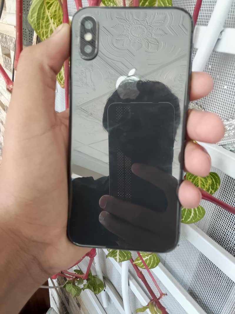 Apple iPhone X 2