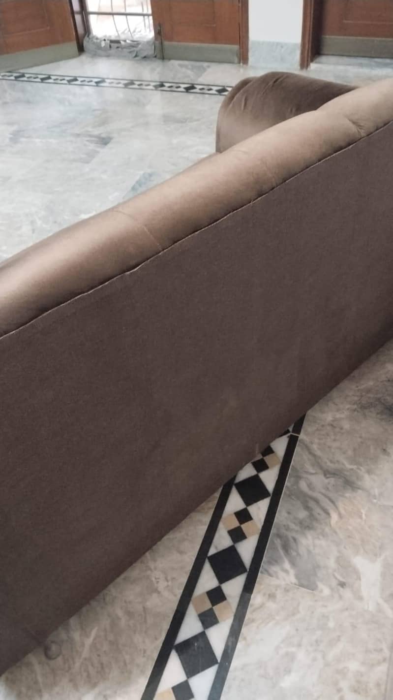 sofa for sell 2