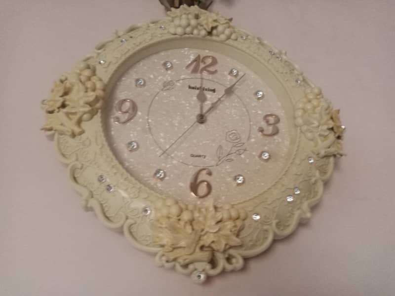Wal clock 1