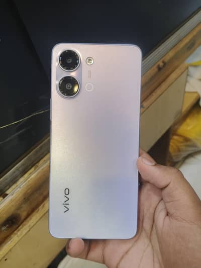 Vivo Y05