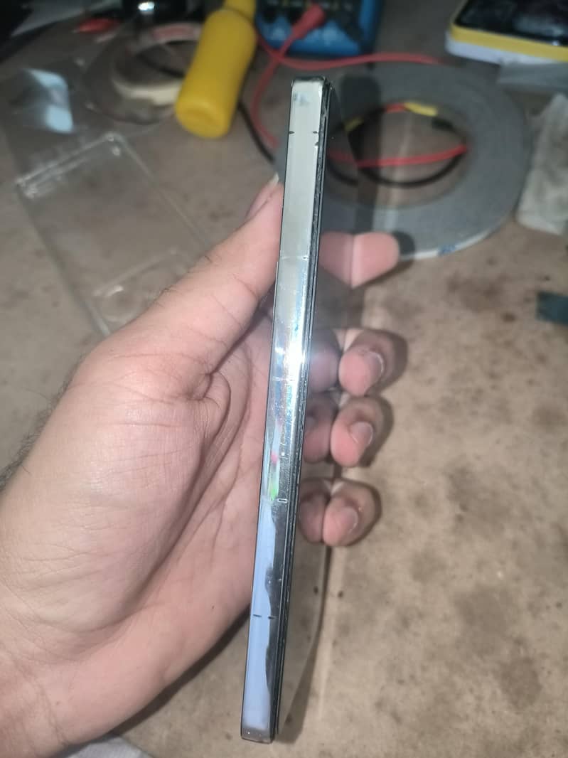 Infinix Note 40 8