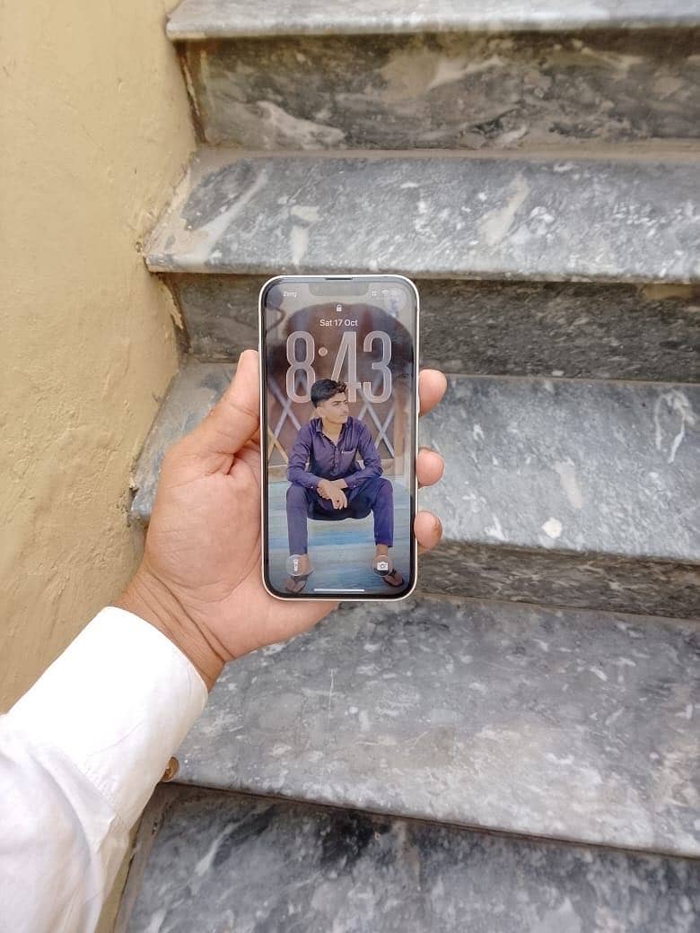 Iphone 13 2
