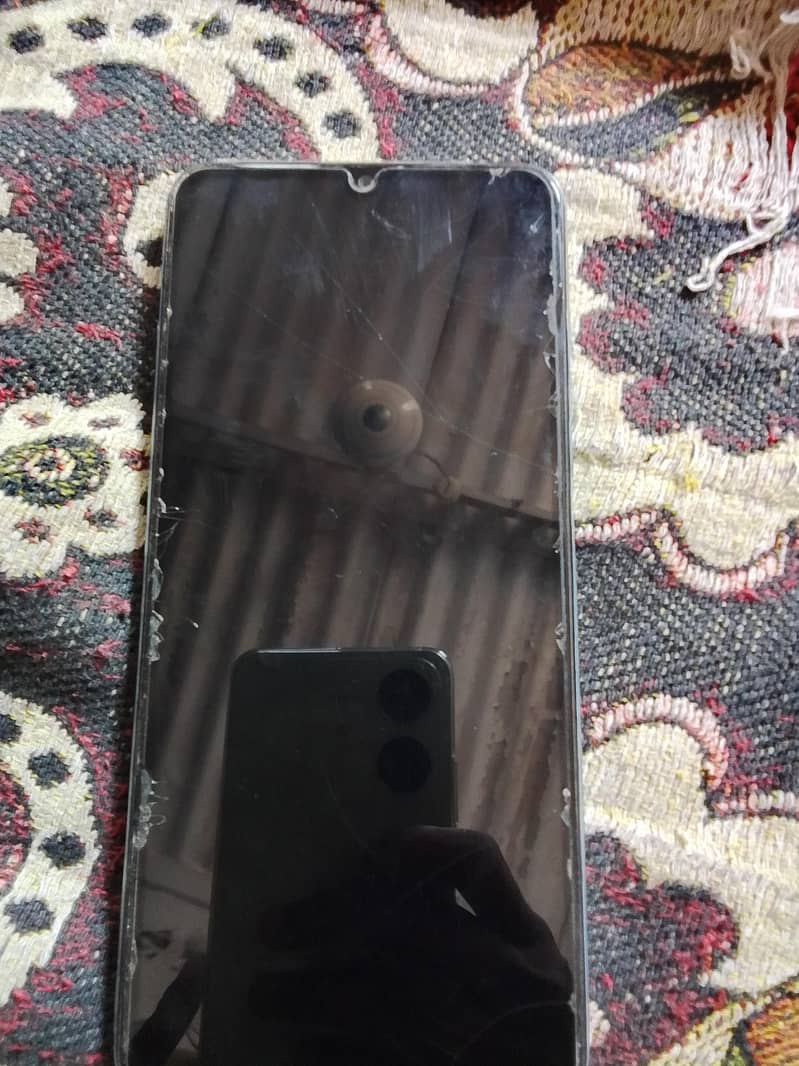 Realme Note 60 1