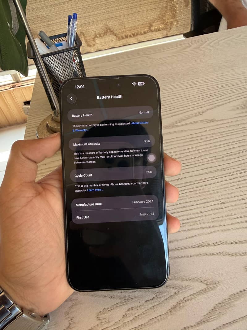 Apple iPhone 15 Pro Max 6