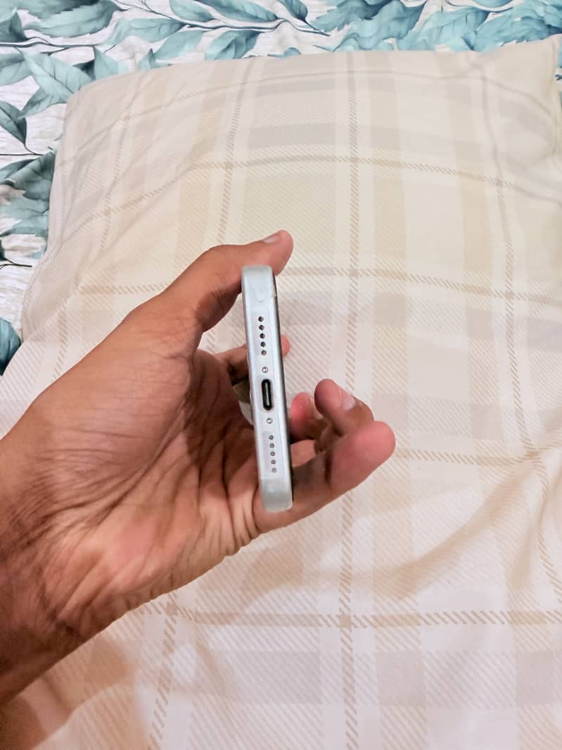 Apple iPhone 17 Pro 0