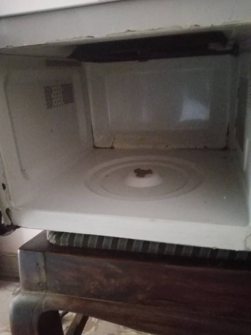 Microwave 1