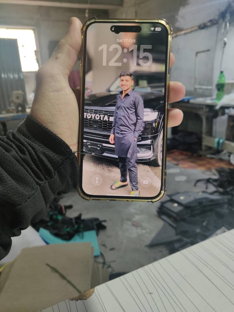 Apple iPhone 15 Pro Max 1