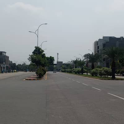 5.33 Marla Office Hall for Rent in Etihad Town Phase 1, Lahore