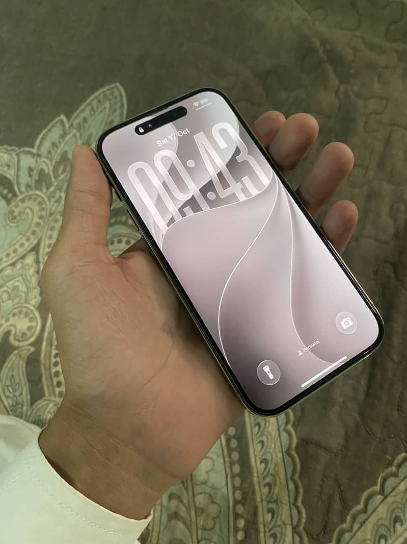 Apple iPhone 14 Pro 3