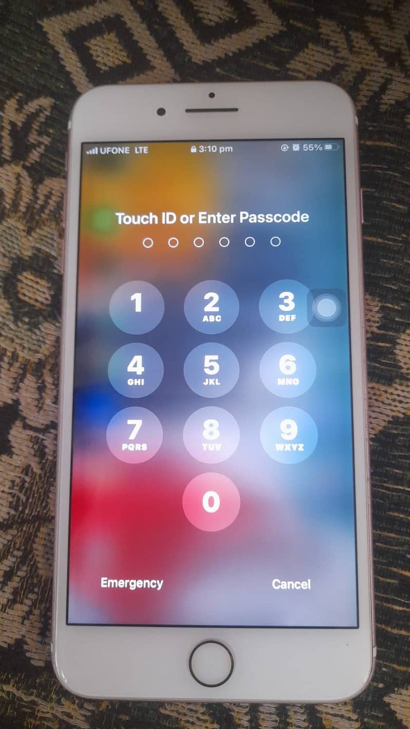 Apple iPhone 7 Plus 1