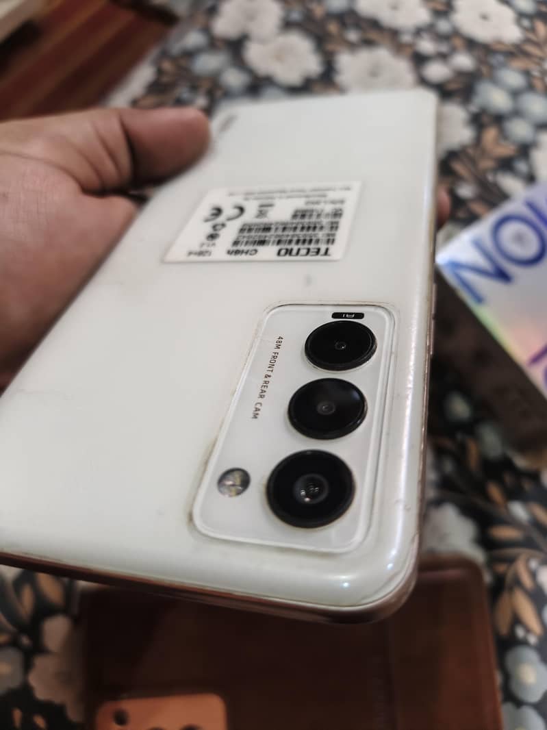 Tecno Camon 18 1