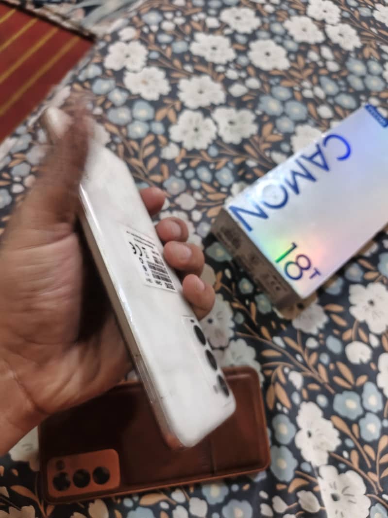 Tecno Camon 18 5