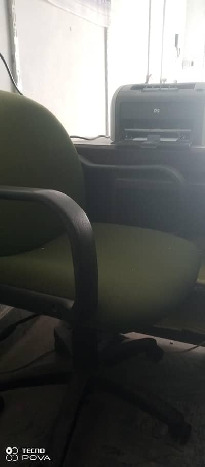 impor chair available 2