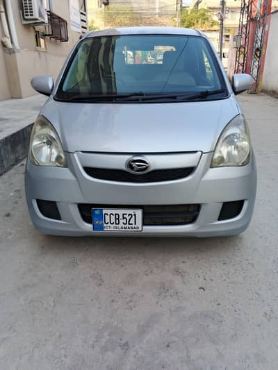 Daihatsu Mira 2012