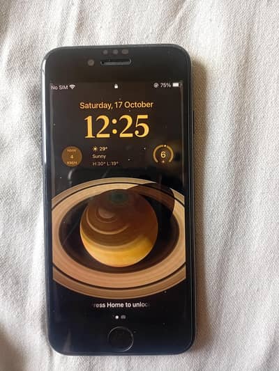 Apple iPhone SE