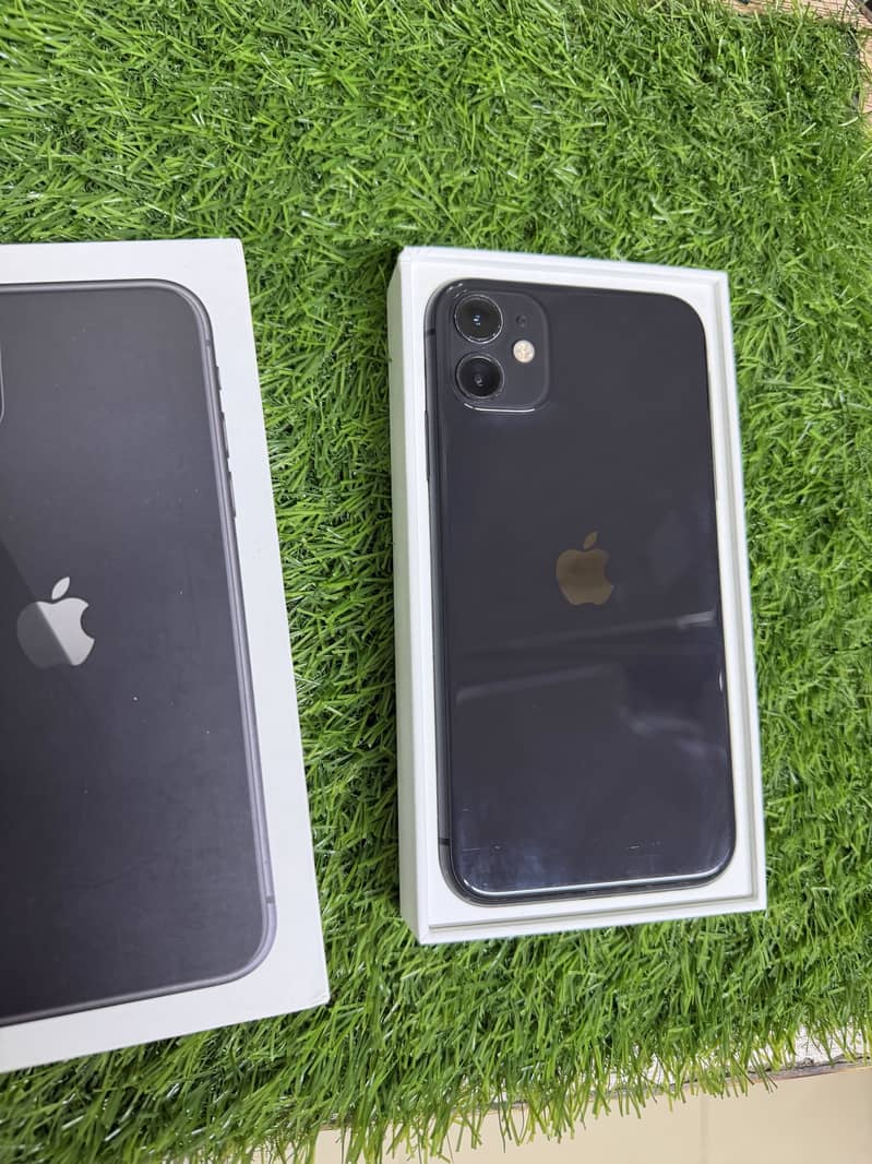 Apple iPhone 11 3